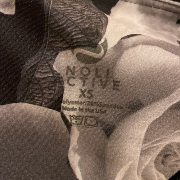 Noli-Active XS women’s rose leggings - Picture 3 of 3